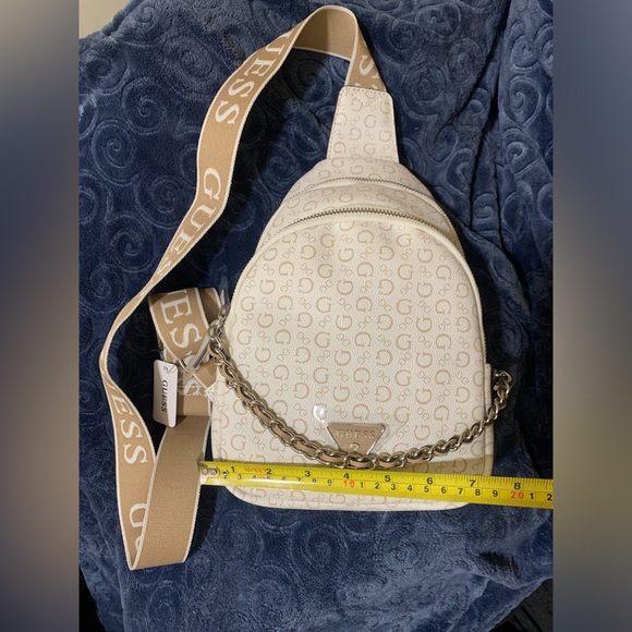 Guess Crossbody Sling Bag - Picture 4 of 6